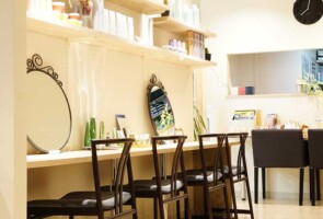 ストーリーカウンター席